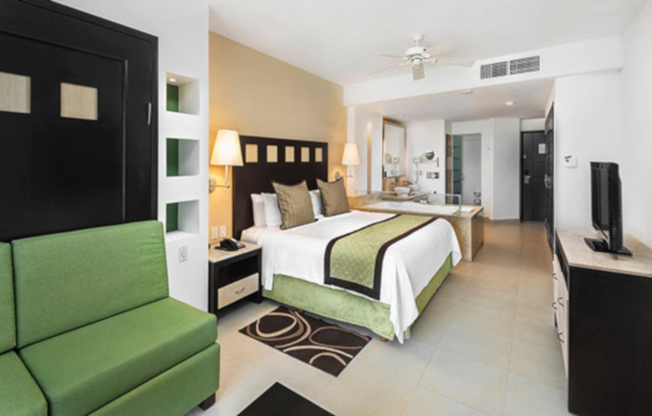 Hotel Marina El Cid Spa & Beach Resort Puerto Morelos Exterior photo